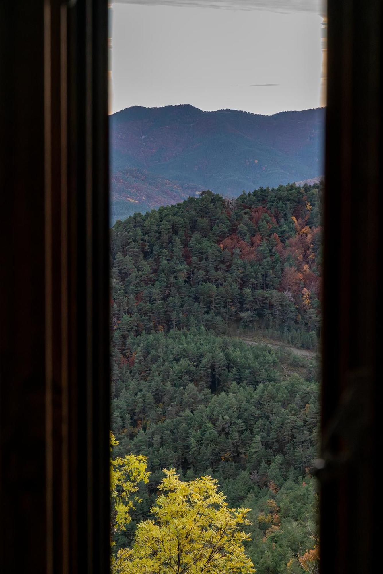 Santuari De Santa Maria De Montgrony Hotel Gombren Bilik gambar
